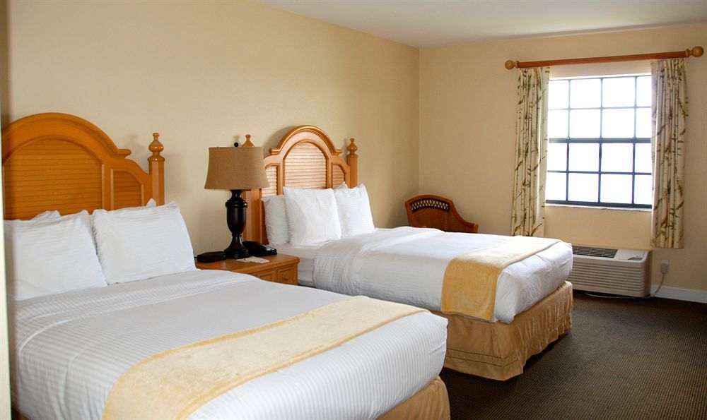 Inn On The Lakes Sebring Exteriör bild