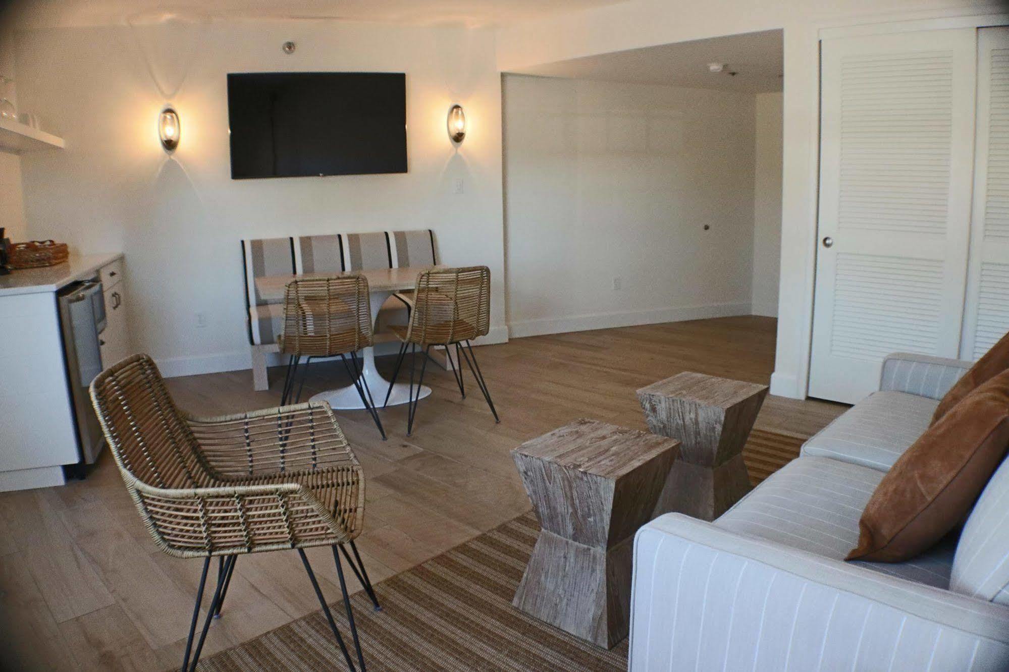 Inn On The Lakes Sebring Exteriör bild